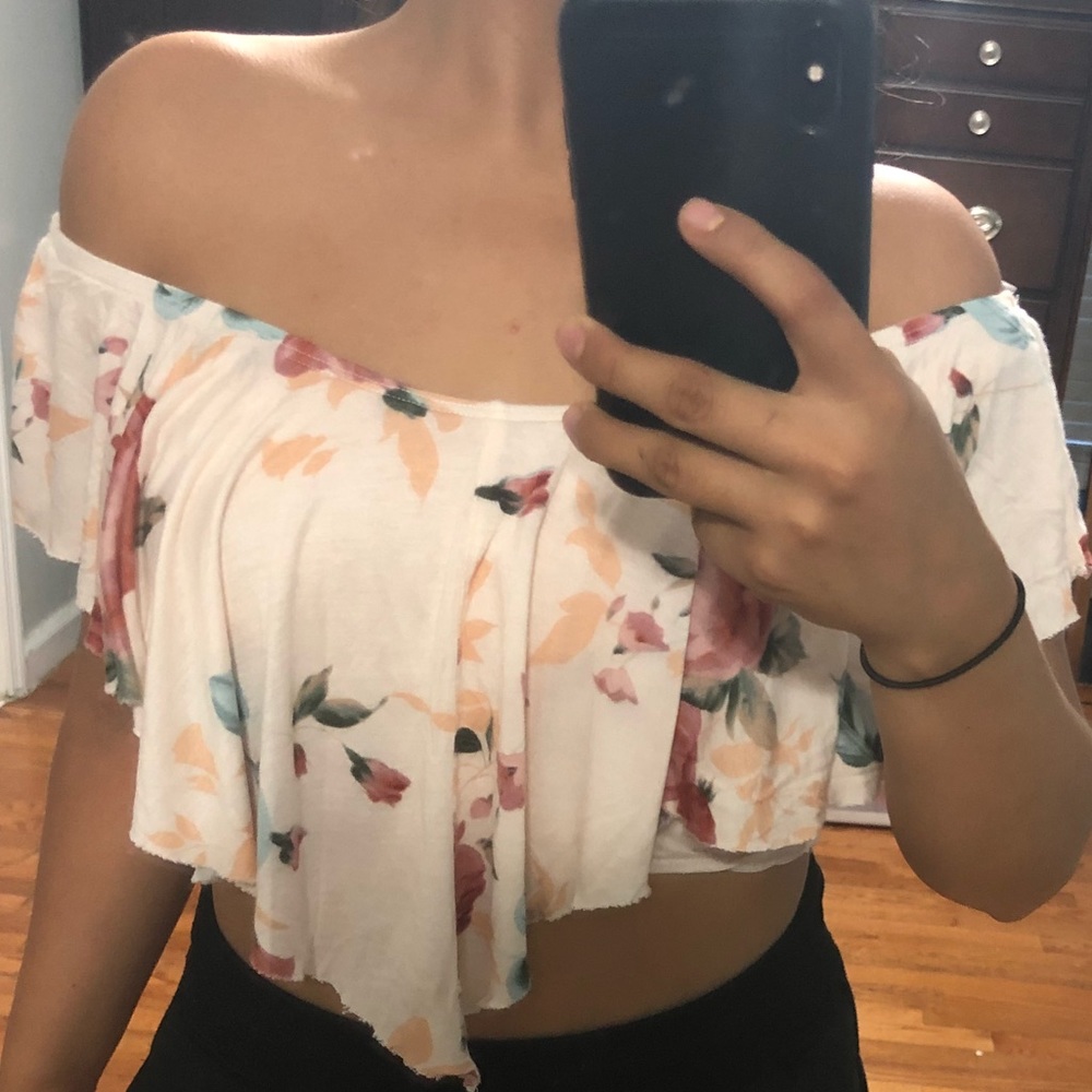 Off the Shoulder Floral Crop Top Size S